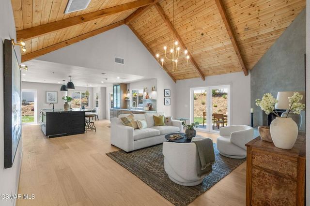 5354 Lewis Road, Agoura Hills, CA 91301