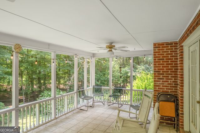 165 River Cove Ridge, Social Circle, GA 30025
