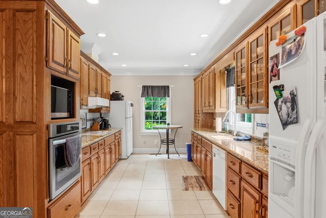 165 River Cove Ridge, Social Circle, GA 30025