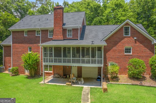 165 River Cove Ridge, Social Circle, GA 30025