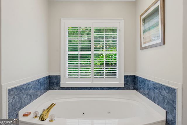 165 River Cove Ridge, Social Circle, GA 30025