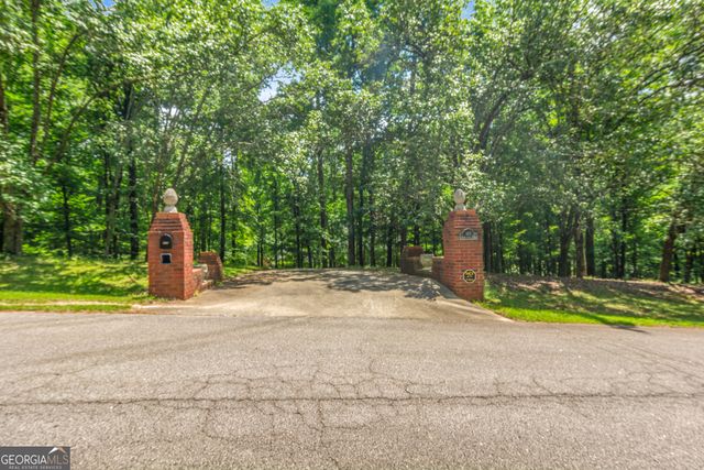 165 River Cove Ridge, Social Circle, GA 30025