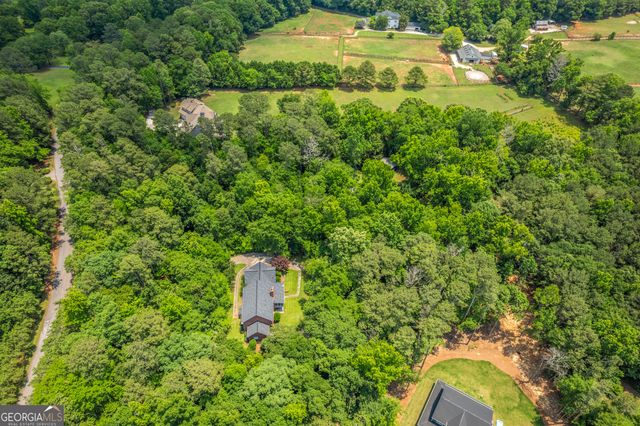 165 River Cove Ridge, Social Circle, GA 30025