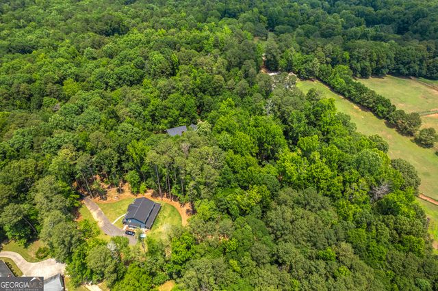 165 River Cove Ridge, Social Circle, GA 30025