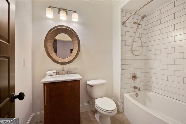 545 Canton Walk, Roswell, GA 30075