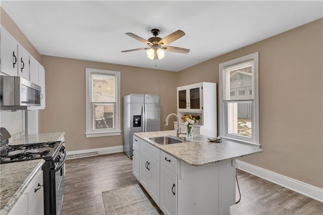 229 E College St., Canonsburg, PA 15317