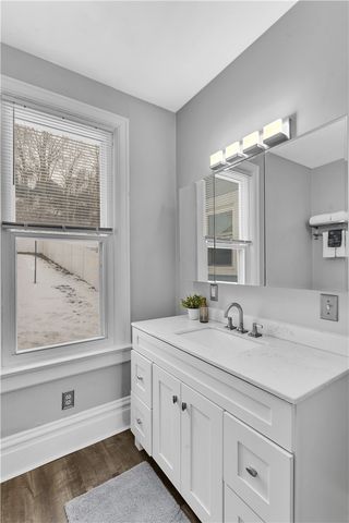 229 E College St., Canonsburg, PA 15317