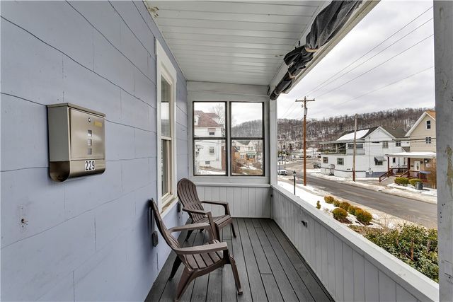 229 E College St., Canonsburg, PA 15317