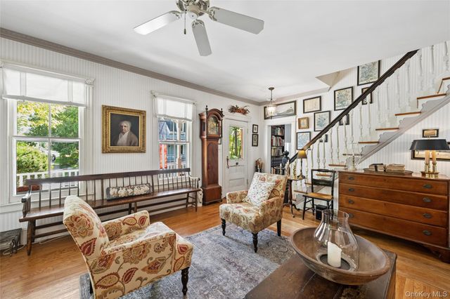 248 Glen Avenue, Sea Cliff, NY 11579