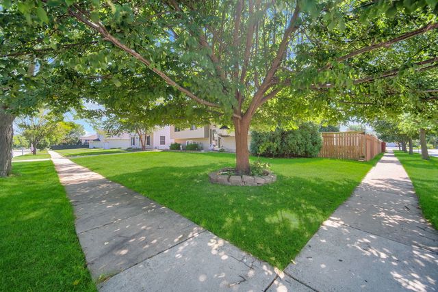7016 Lewis Clark Drive, Plainfield, IL 60586