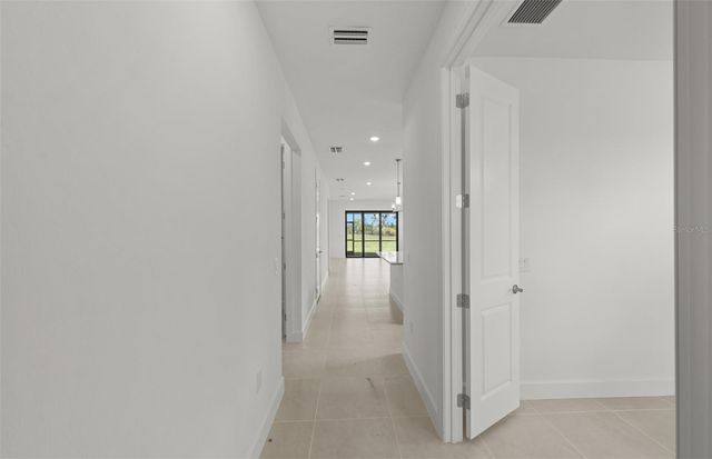 18917 INDIAN ROCK PLACE, Lakewood Ranch, FL 34211