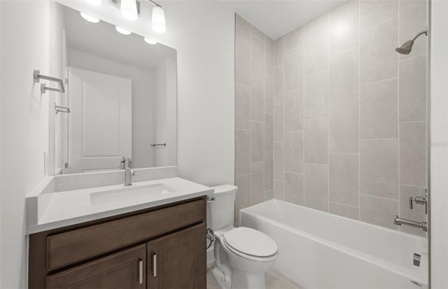 18917 INDIAN ROCK PLACE, Lakewood Ranch, FL 34211