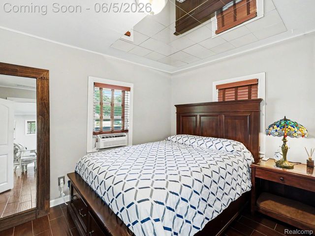 5860 Huron Street, Taylor, MI 48180