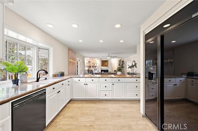 18817 Tomahawk Street, Fountain Valley, CA 92708