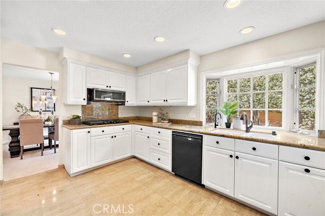 18817 Tomahawk Street, Fountain Valley, CA 92708