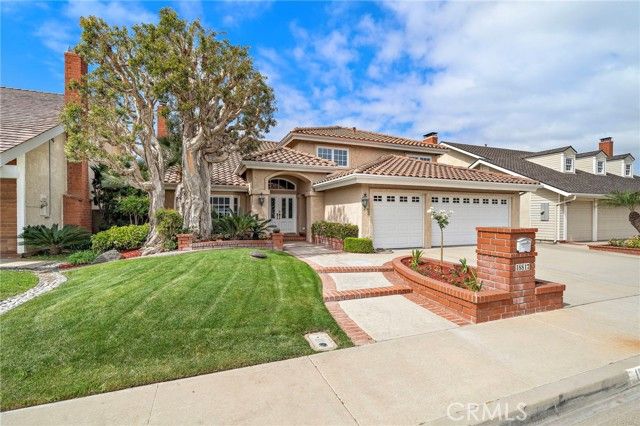 18817 Tomahawk Street, Fountain Valley, CA 92708