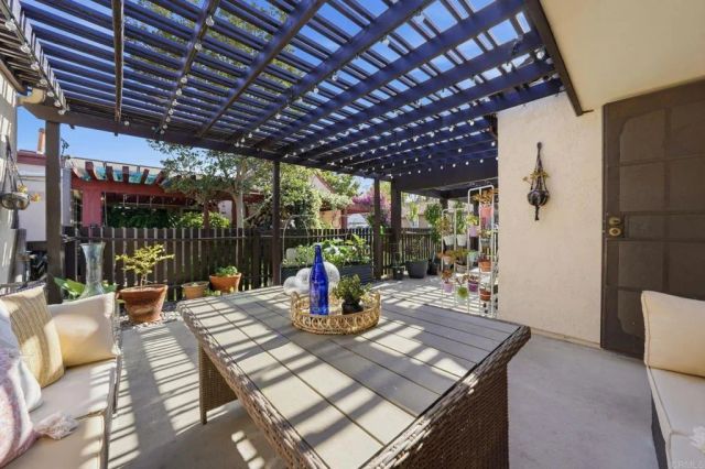 2553 Granada Circle, Spring Valley, CA 91977