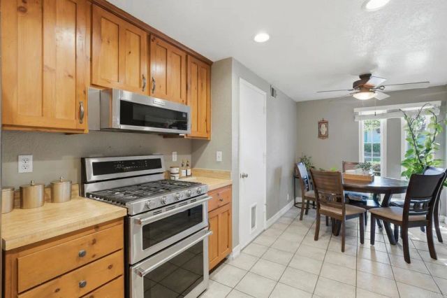 2553 Granada Circle, Spring Valley, CA 91977