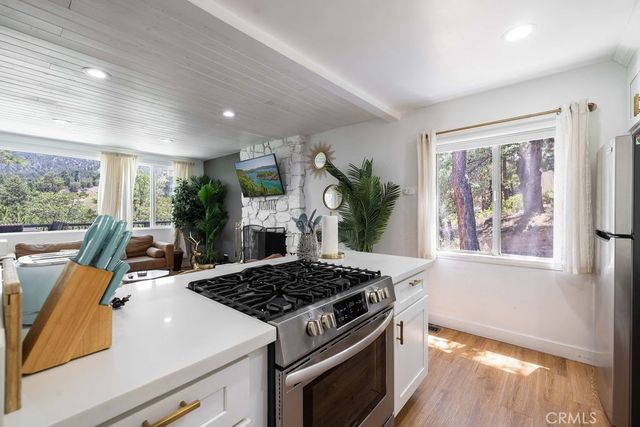 1289 Balsam, Big Bear Lake, CA 92315