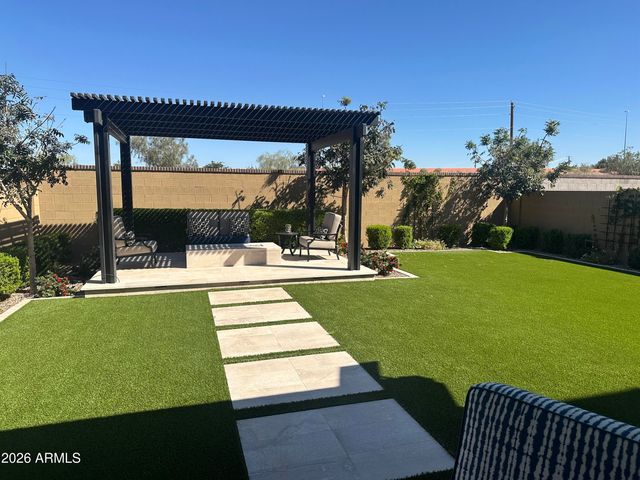 3710 E ROCHELLE Circle, Mesa, AZ 85213