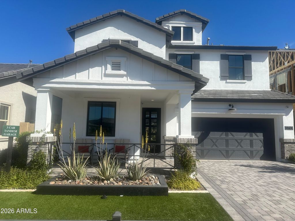 3710 E ROCHELLE Circle, Mesa, AZ 85213