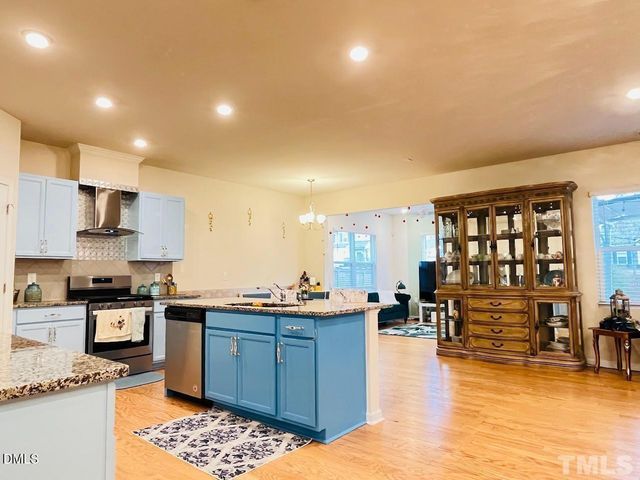 2132 Water Marsh Trail, Fuquay Varina, NC 27526