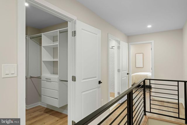 648 N 36TH ST, Philadelphia, PA 19104