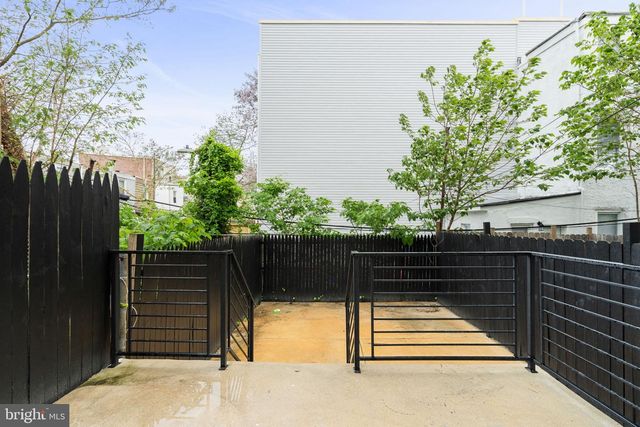 648 N 36TH ST, Philadelphia, PA 19104