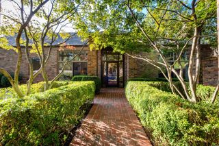 1 Riverbend Road, Little Rock, AR 72202