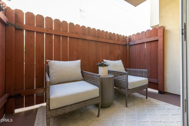 300 E Providencia Avenue 103, Burbank, CA 91502