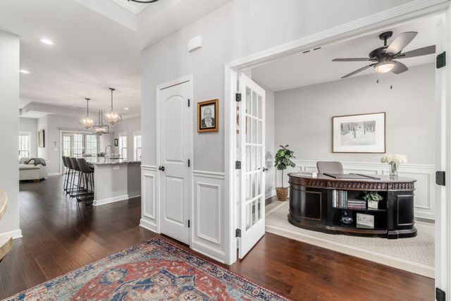 1126 Cross Creeks Ridge, Pickerington, OH 43147