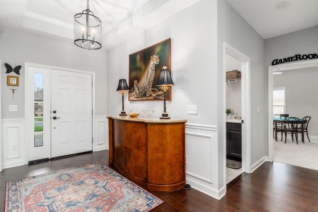 1126 Cross Creeks Ridge, Pickerington, OH 43147