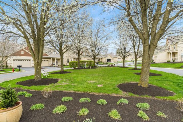 1126 Cross Creeks Ridge, Pickerington, OH 43147