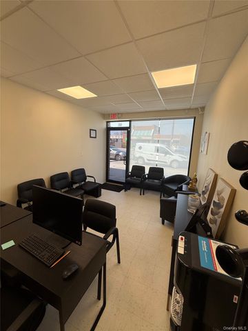 681 Hempstead Turnpike, Franklin Square, NY 11010