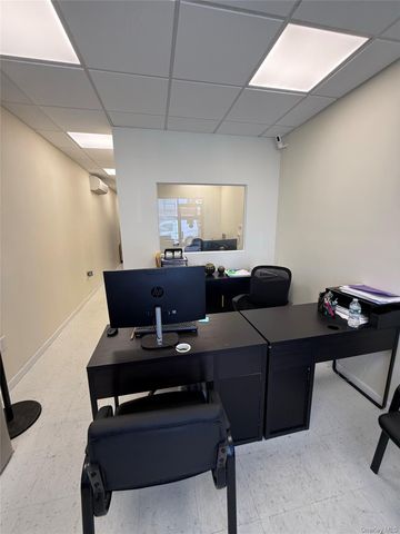 681 Hempstead Turnpike, Franklin Square, NY 11010