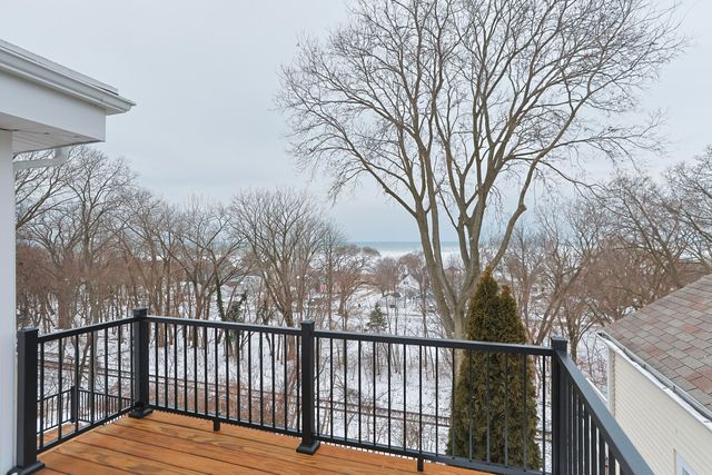 1002 Lake Boulevard, St. Joseph, MI 49085