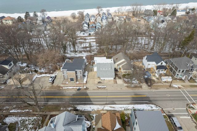 1002 Lake Boulevard, St. Joseph, MI 49085