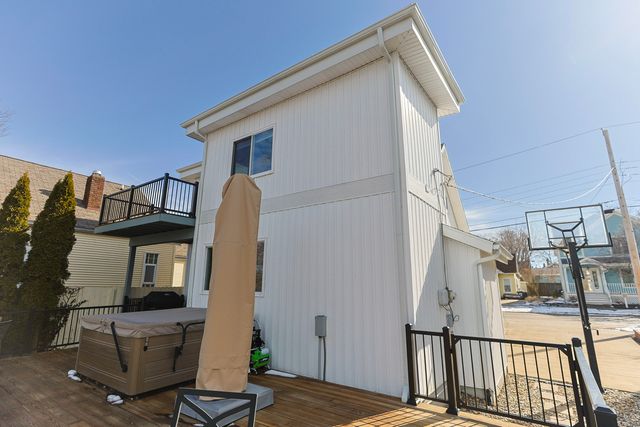 1002 Lake Boulevard, St. Joseph, MI 49085