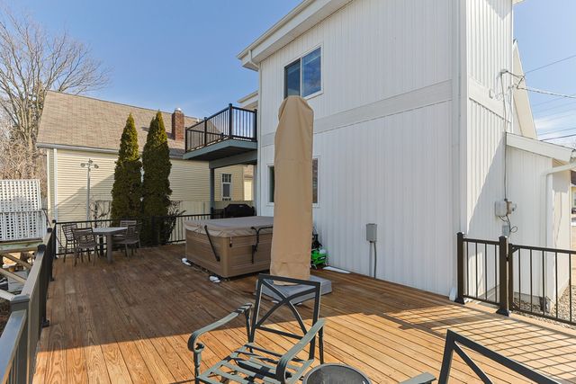 1002 Lake Boulevard, St. Joseph, MI 49085