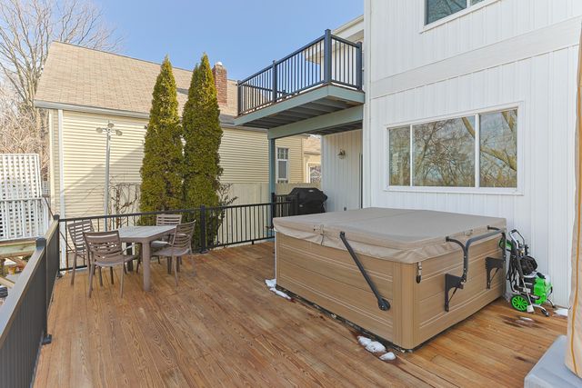 1002 Lake Boulevard, St. Joseph, MI 49085