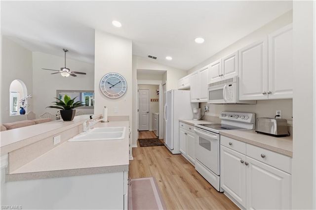 9584 Dunkirk DR, Fort Myers, FL 33919