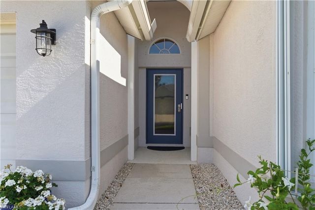 9584 Dunkirk DR, Fort Myers, FL 33919
