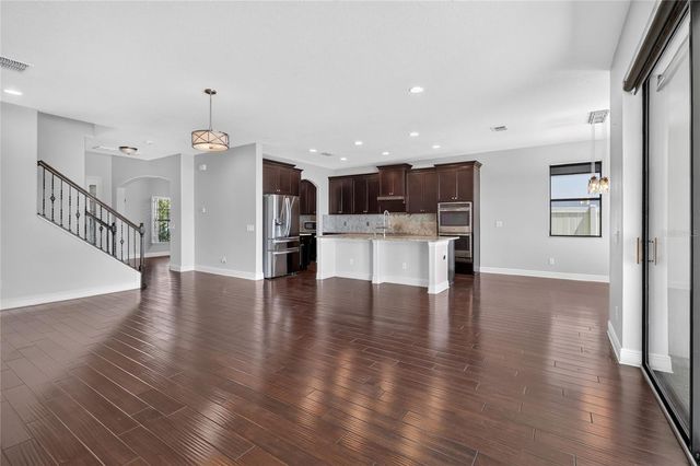 1806 NATURE VIEW DRIVE, Lutz, FL 33558