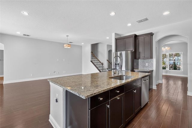 1806 NATURE VIEW DRIVE, Lutz, FL 33558
