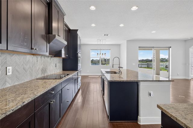 1806 NATURE VIEW DRIVE, Lutz, FL 33558