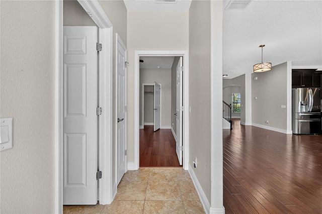 1806 NATURE VIEW DRIVE, Lutz, FL 33558