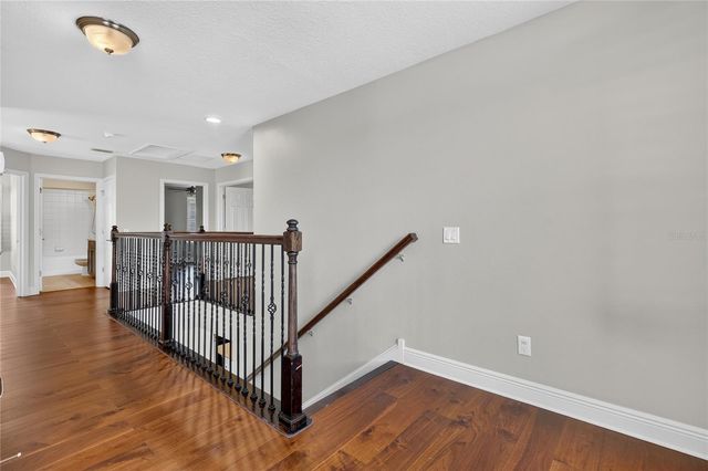 1806 NATURE VIEW DRIVE, Lutz, FL 33558