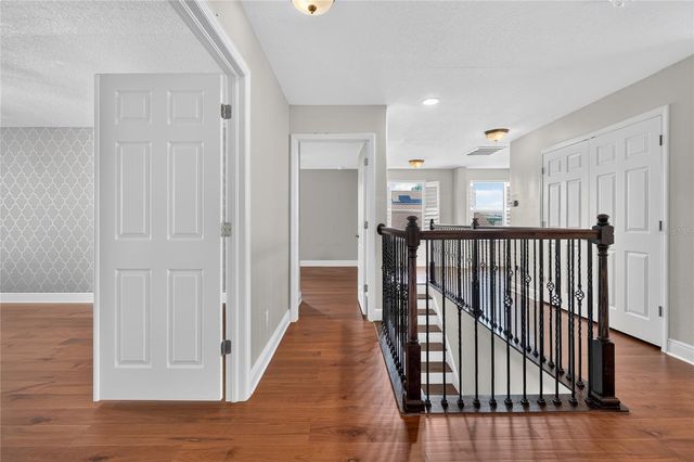 1806 NATURE VIEW DRIVE, Lutz, FL 33558
