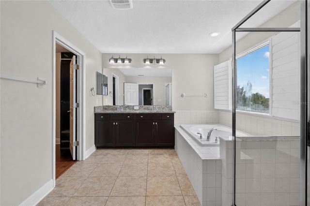 1806 NATURE VIEW DRIVE, Lutz, FL 33558