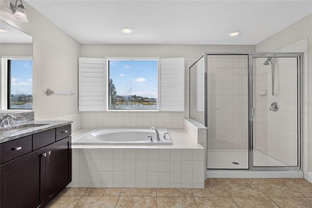 1806 NATURE VIEW DRIVE, Lutz, FL 33558